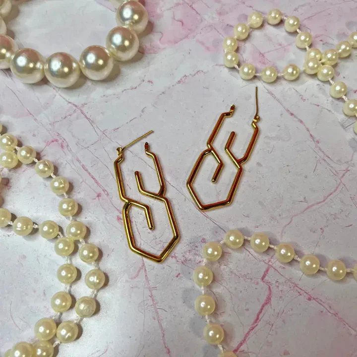90s S Earrings