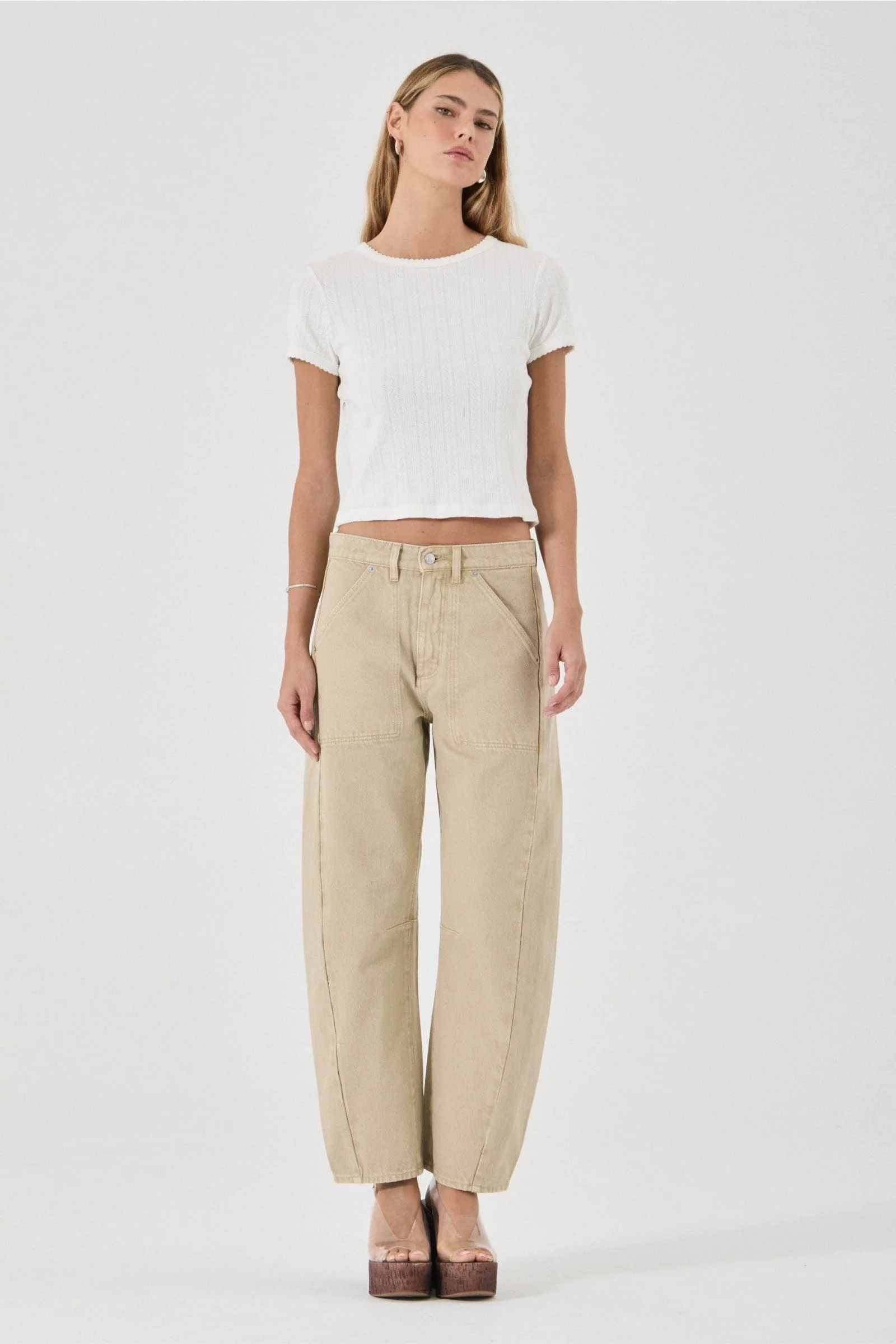 Arc Barrel Jean - Sand