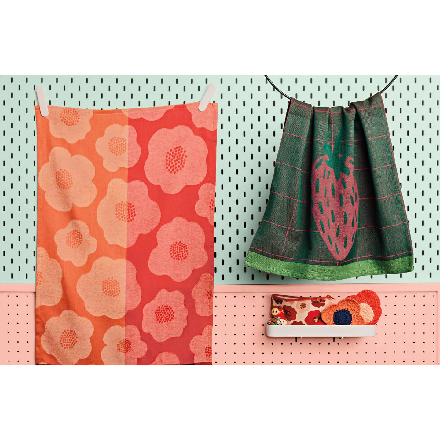 Berry Sweet Jacquard Dishtowel - Image 2