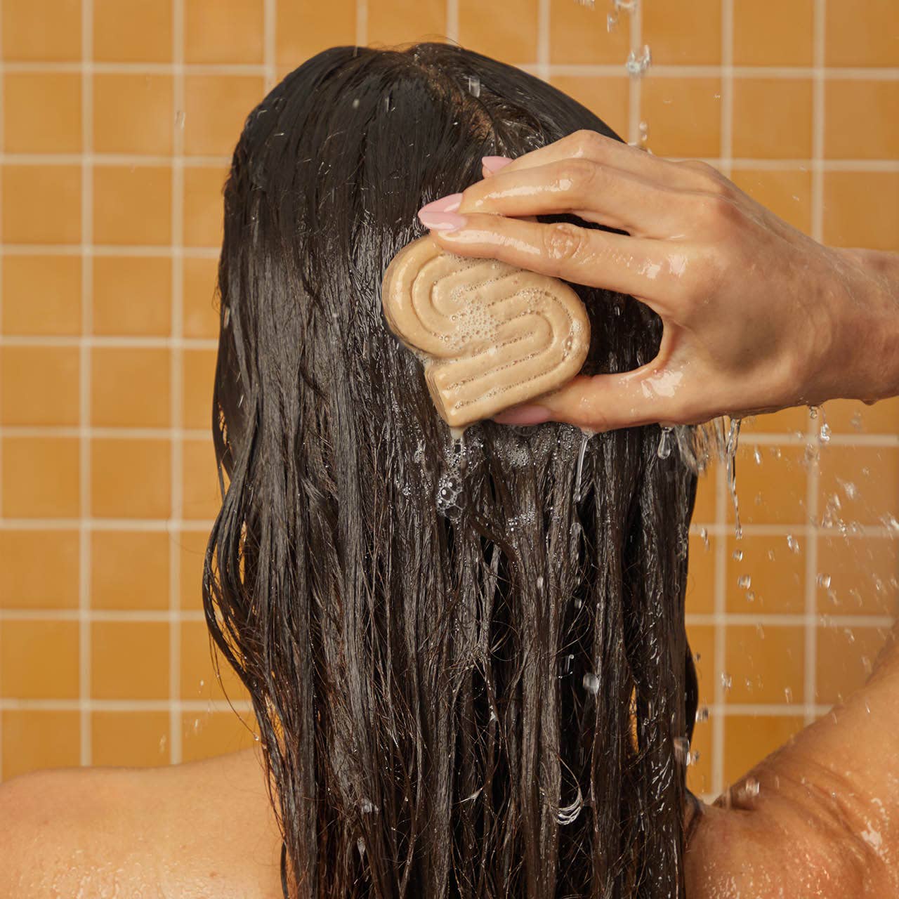 Coconut Oil Deep-Moisturizing Solid Shampoo Bar - Image 3
