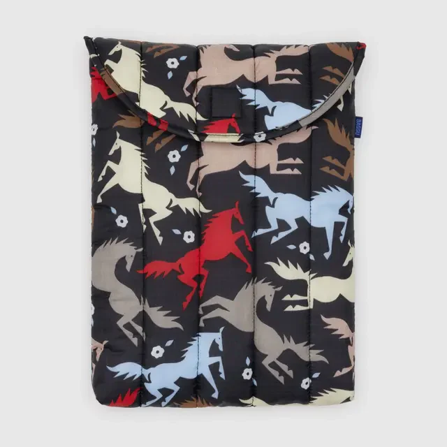 Puffy Laptop Sleeve 13/14"- Horse Cut-Outs