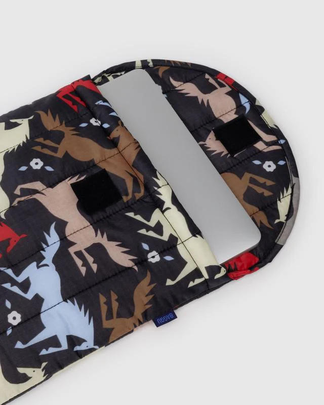 Puffy Laptop Sleeve 13/14"- Horse Cut-Outs - Image 2