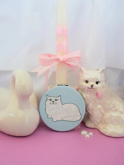 Coquette Kitty Compact Mirror - Image 4