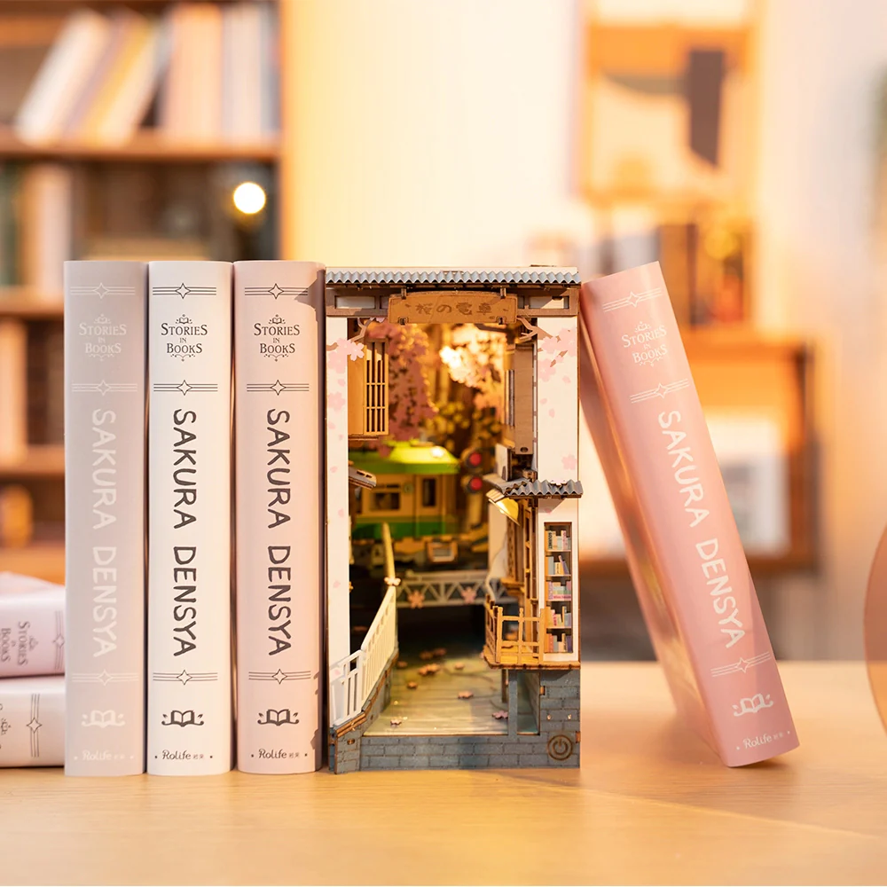 DIY Book Nook: Sakura Densya - Image 7