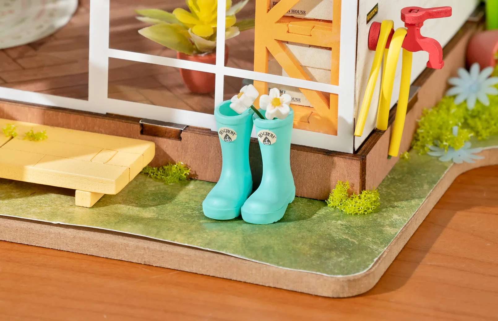 DIY House Kit: Dreamy Garden House - Image 3