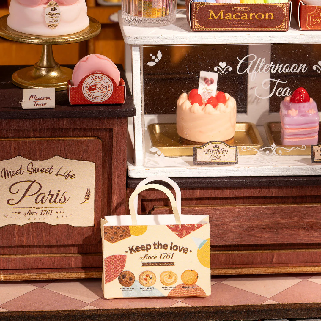DIY Mini House Kit: Honey Dessert Talk - Image 3