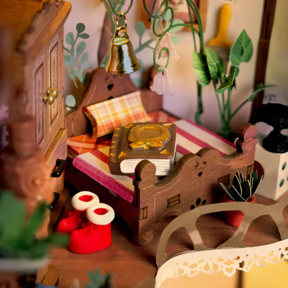 DIY Miniature House Kit: Fairytale Tree House - Image 4
