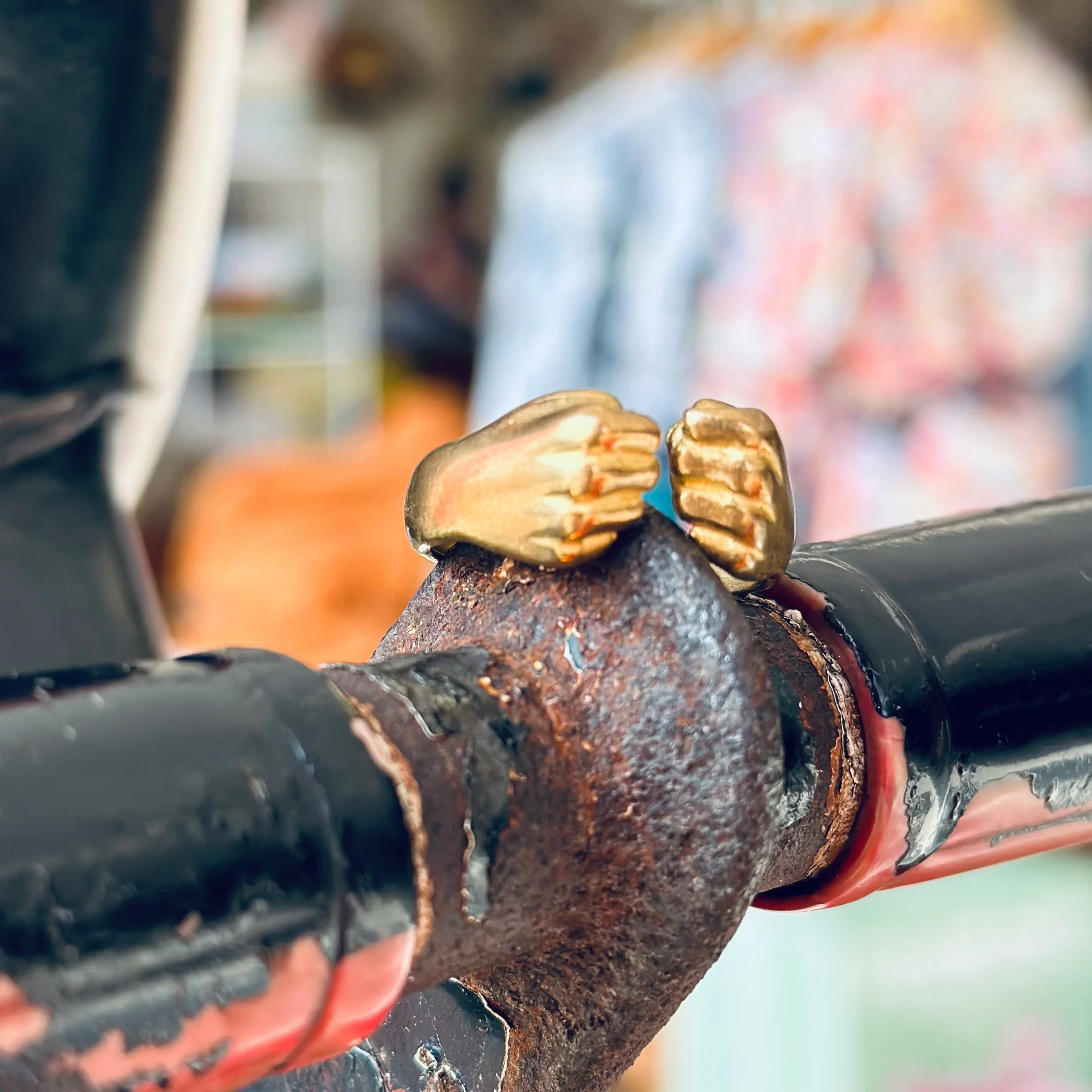 Fist To Cuffs Ring - Image 2