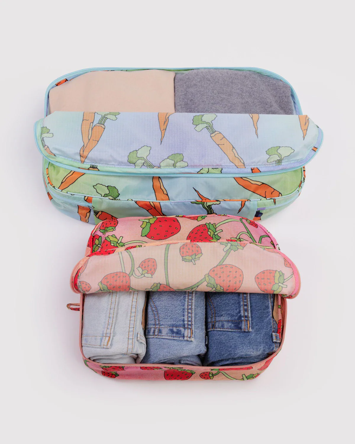 Large Packing Cube Set - Carrots & Berries - Image 2