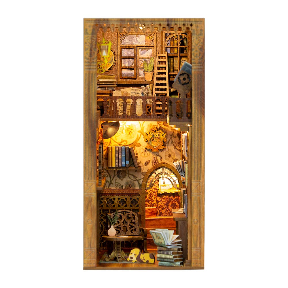 Miniature House Book Nook Kit: Eternal Bookstore