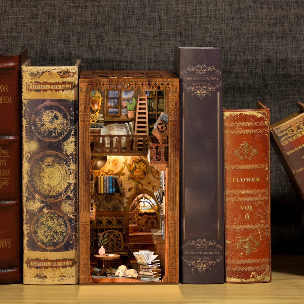 Miniature House Book Nook Kit: Eternal Bookstore - Image 2