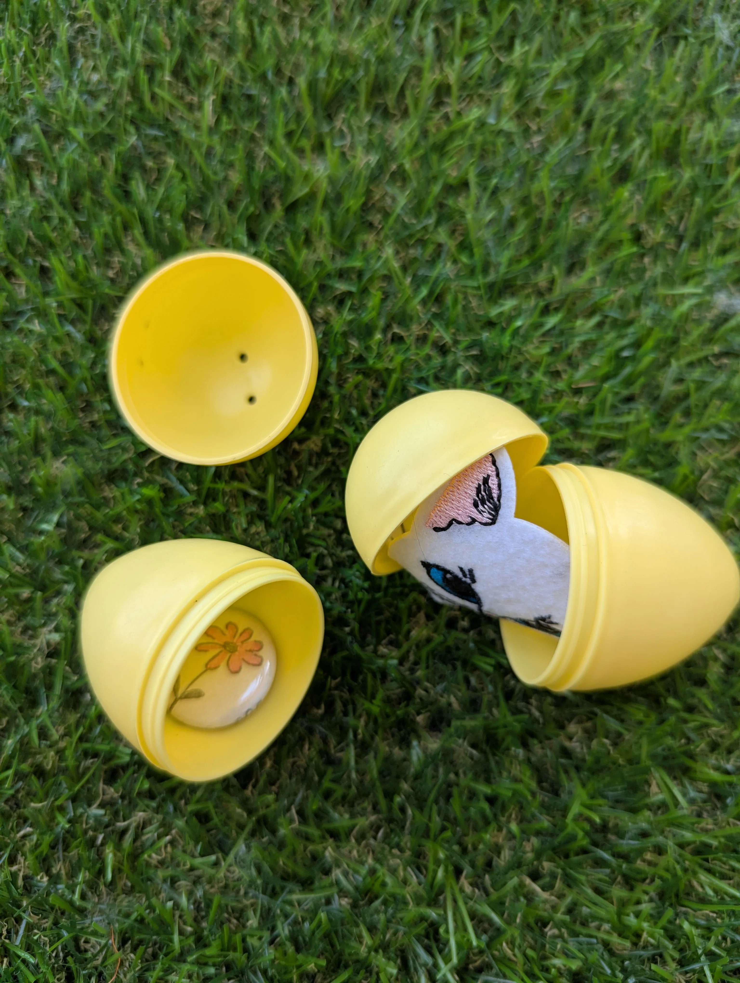 One Chicken Machine Egg - Image 3