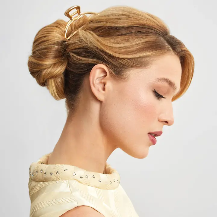 Open Shape Claw Clip- Gold - Image 2