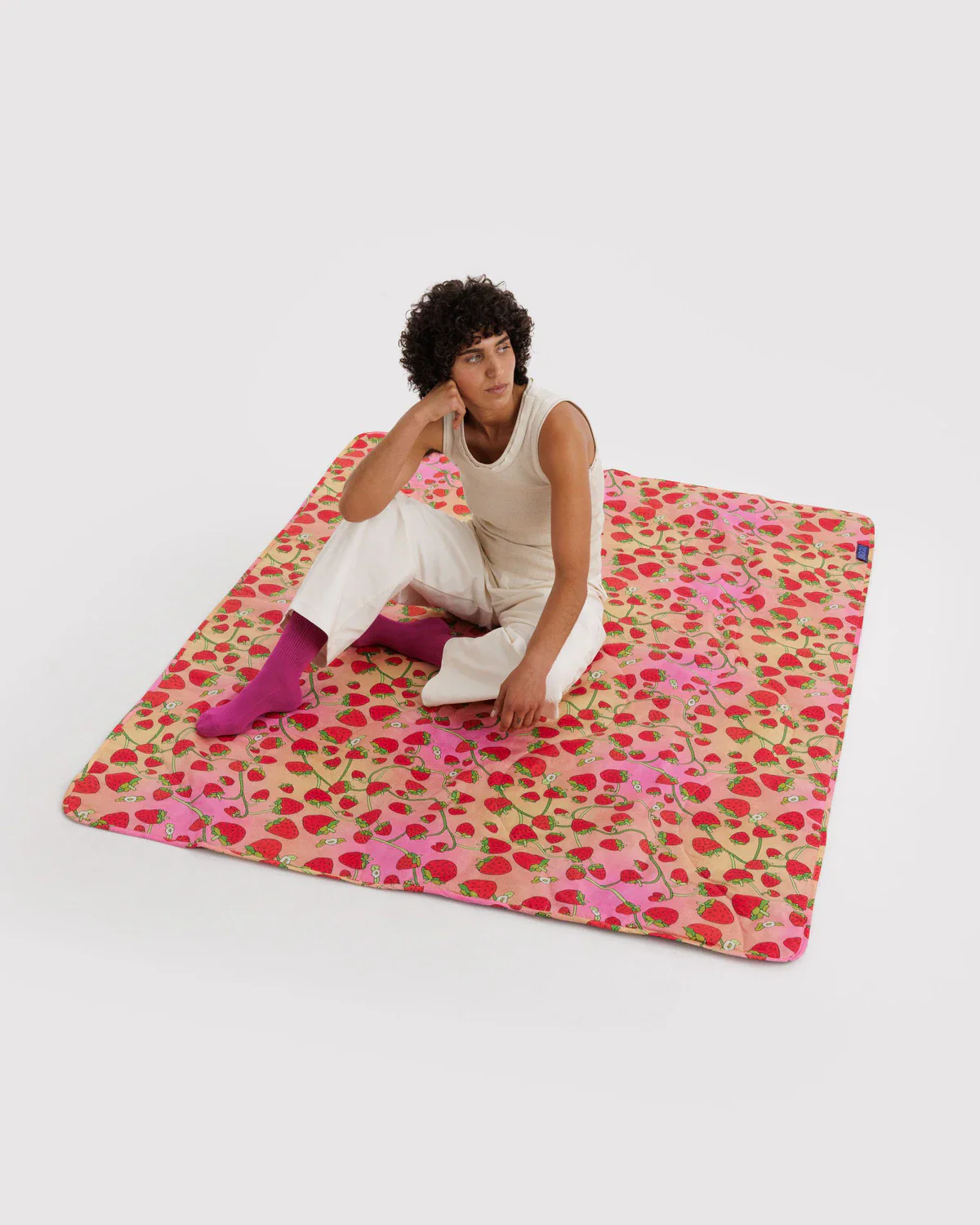 Puffy Picnic Blanket - Strawberry Blossom - Image 2