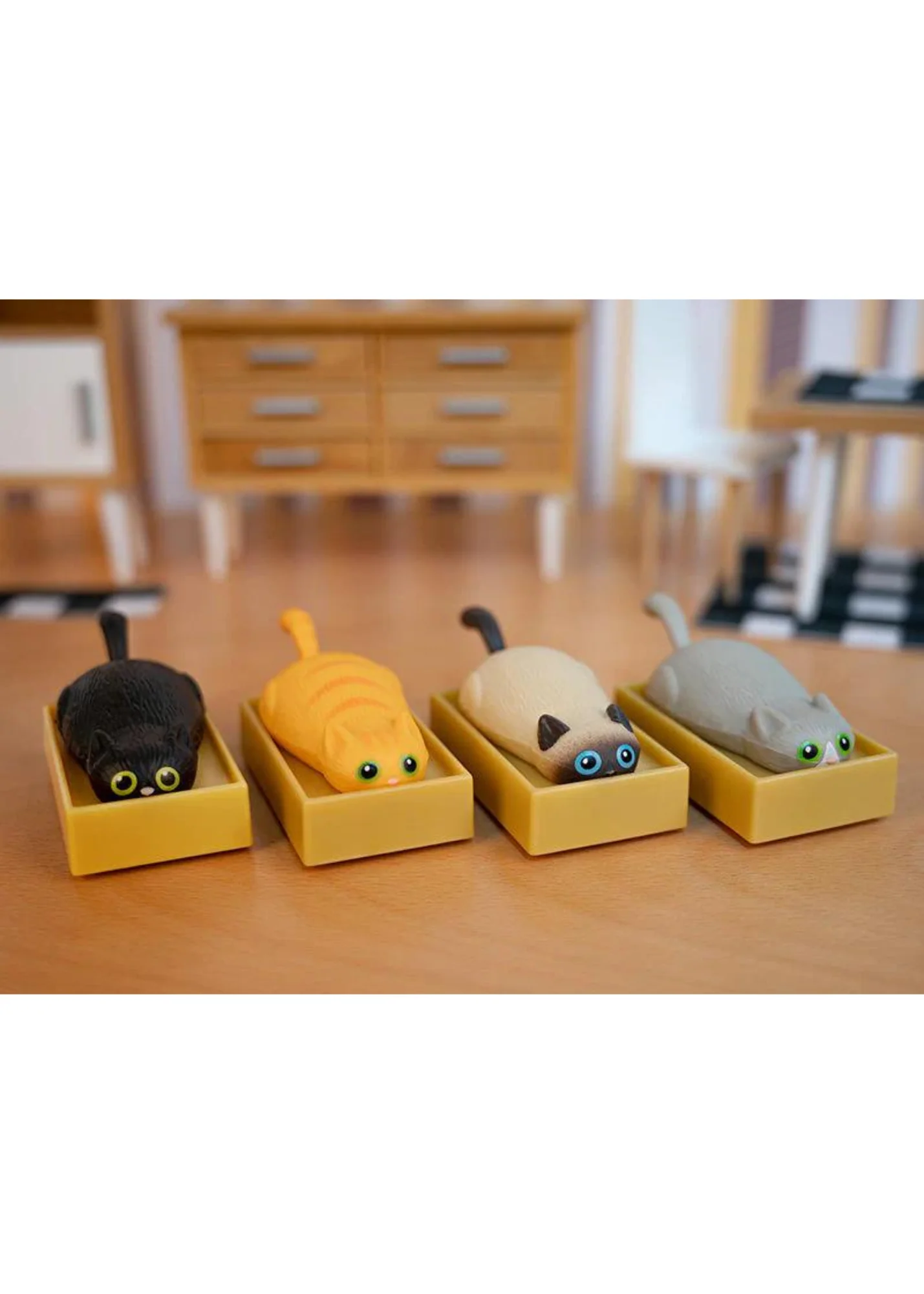 Racing Cats in Boxes - Image 2