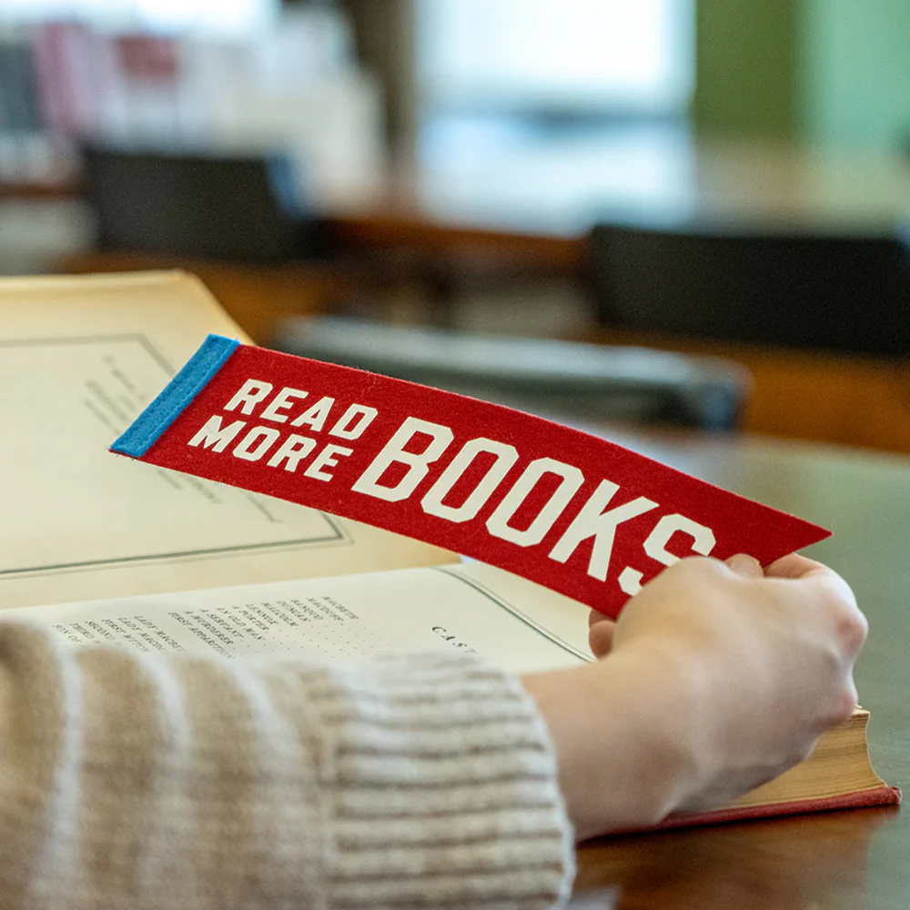 Read More Books Bookmark - Image 2