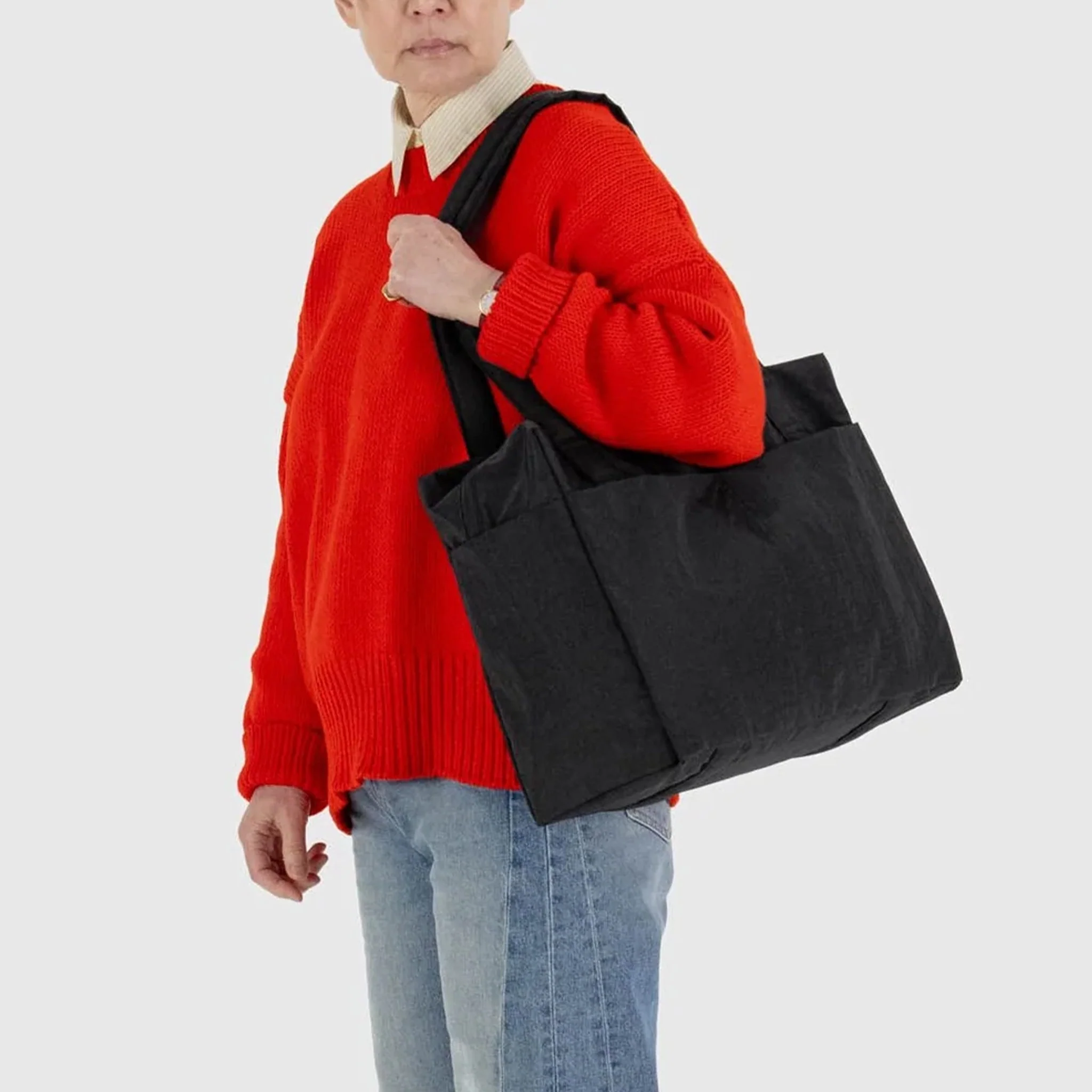 Small Cloud Carry-On - Black - Image 5