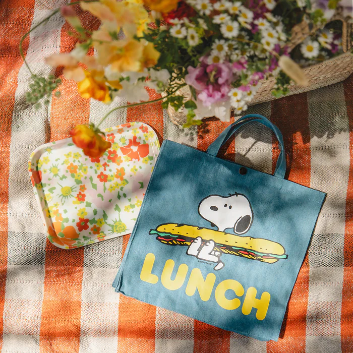 Snoopy Lunch Vintage-Style Market Tote - Image 2