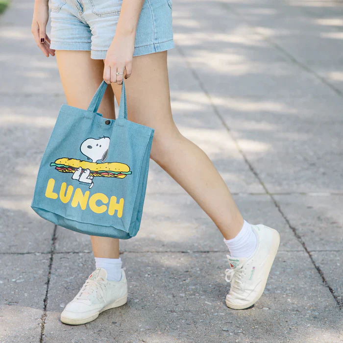 Snoopy Lunch Vintage-Style Market Tote - Image 3