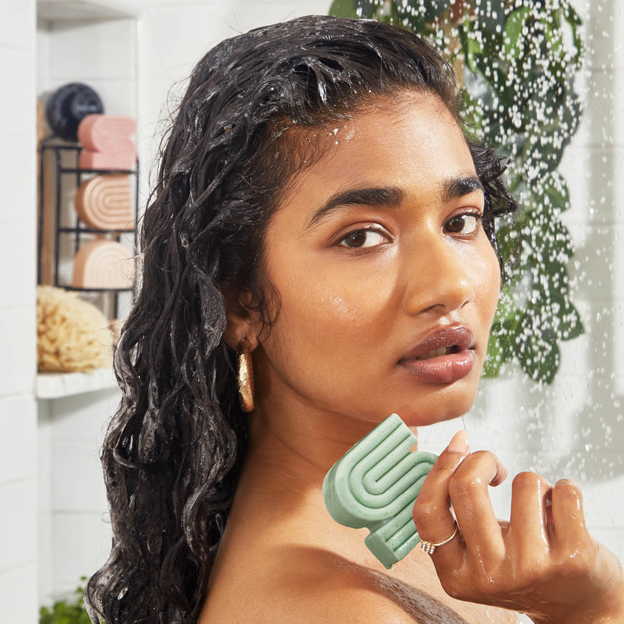 Tea Tree & Mint Clarifying Shampoo Bar - Image 3
